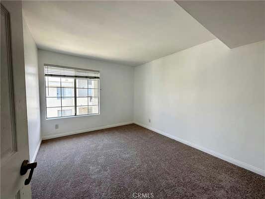 3 beds, 2 baths, 1,020 sqft, $3,200, Unit 314