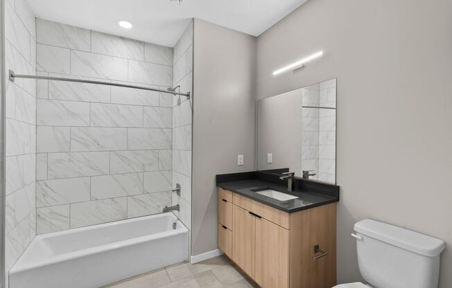 Studio, 1 bath, 548 sqft, $1,650, Unit 339