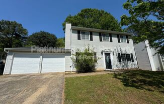 4 beds, 3 baths, 1,560 sqft, $2,300