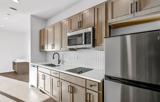 Studio, 1 bath, 402 sqft, $1,285, Unit 508