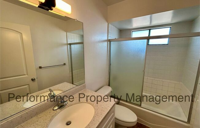 2 beds, 1 bath, 1,000 sqft, $1,450, Unit C