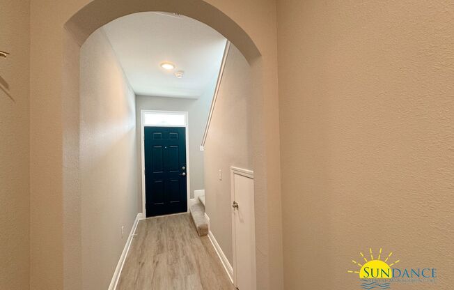 Beautiful 3 Bedroom unit in the heart of Fort Walton Beach!