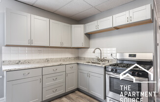 2132 W Iowa St