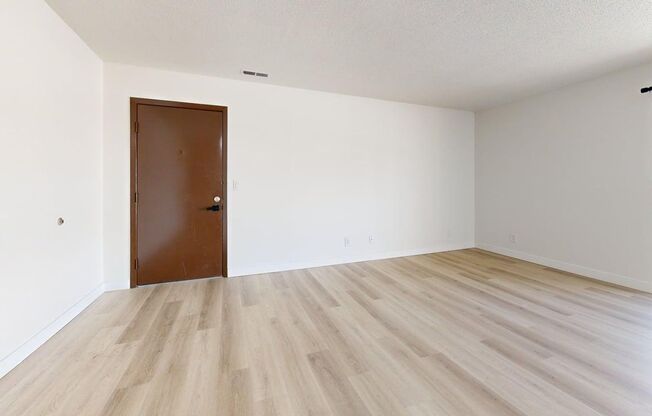 2 beds, 1 bath, 1,078 sqft, $1,000, Unit 201-307E