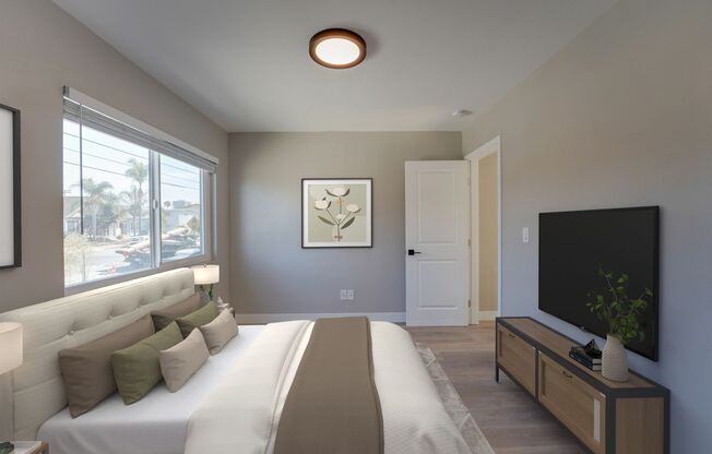 3 beds, 3 baths, 1,070 sqft, $4,095, Unit 101