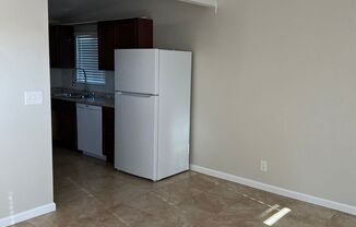 2 beds, 1 bath, 690 sqft, $1,095, Unit 814-B N. Sanders St.