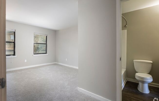 2 beds, 1.5 baths, 1,140 sqft, $1,100, Unit 607