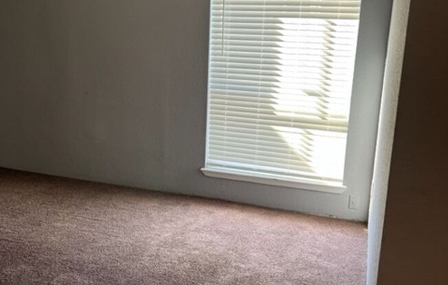 2 beds, 2 baths, 1,145 sqft, $1,050, Unit 6516