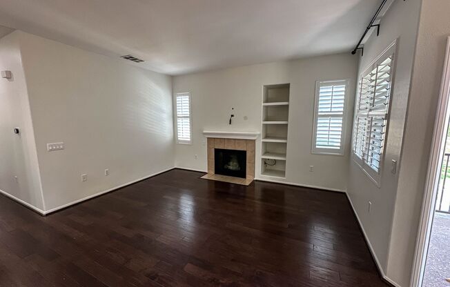 COMING SOON! Heather Ridge 2 Bedroom Townhome for Rent!