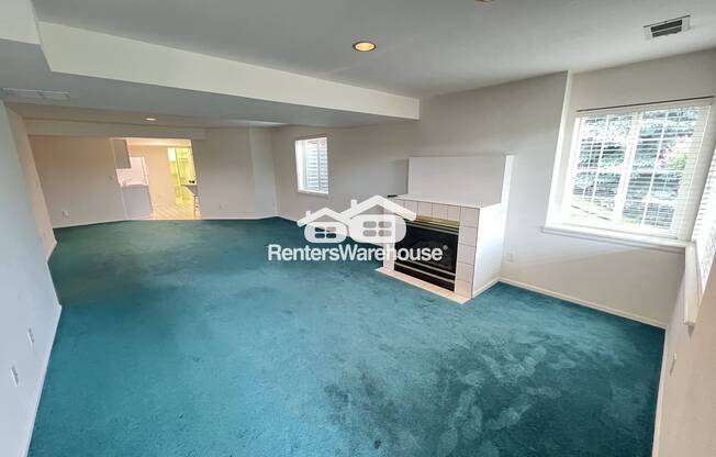 9147 WOODLAND DR