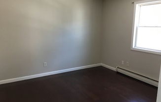 1 bed, 1 bath, 800 sqft, $1,550, Unit 12