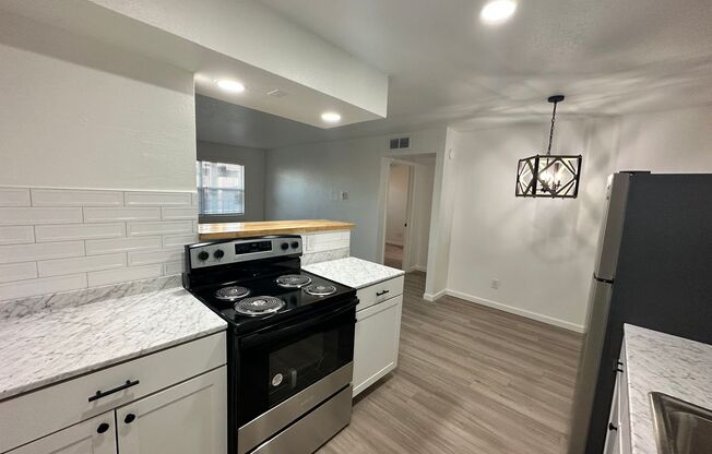 1 bed, 1 bath, 600 sqft, $950, Unit Mesta 700/14