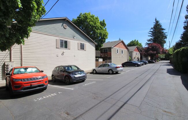 Gorgeous, Clean, and Updated 3 Bedroom Condo in SE Gated Community!