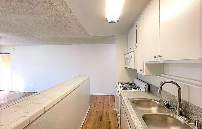 Studio, 1 bath, 500 sqft, $1,625, Unit 045#35