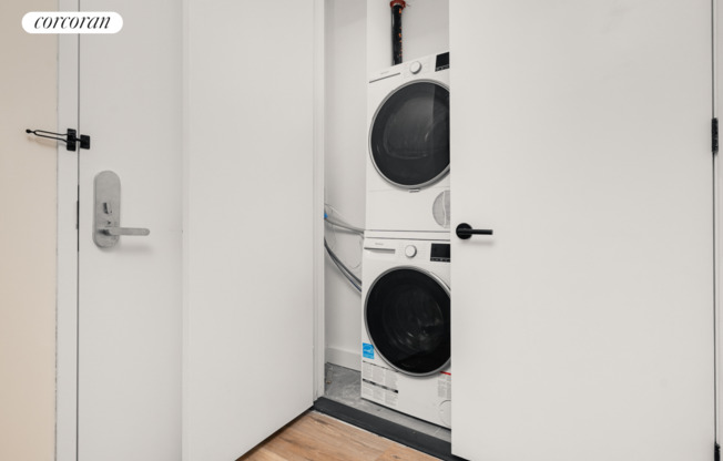 1 bed, 1 bath, $3,428, Unit 2E