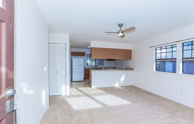 Royal Kunia - 2/1/2 - $2,500