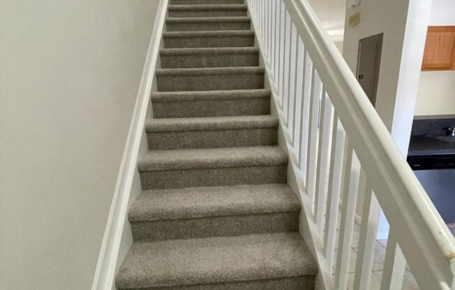 2BR/2.5BA Townhouse in Gated Jonathan’s Cove