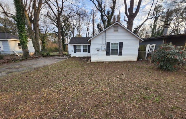 2940 GRAND AVE