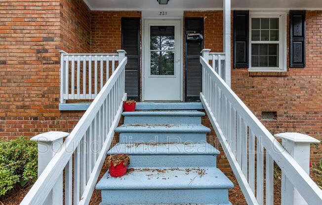 321 ANGIER AVE