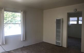 1 bed, 1 bath, 620 sqft, $2,000