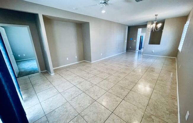 Beautiful Upgraded, single story home in age restricted “Solera”!