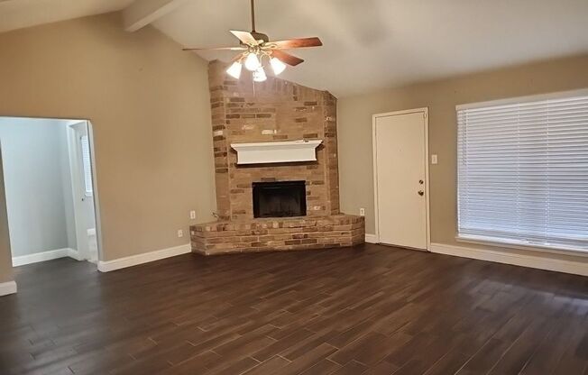 3 beds, 2 baths, $1,800