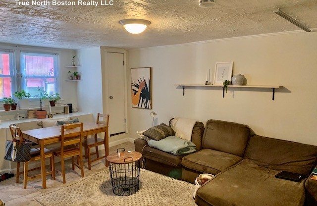3 STILLMAN ST