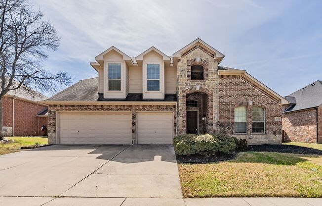 Stunning 5/3.5/3 home in Heritage Addition! 3504 Oliver Drive, Fort Worth, TX  76244