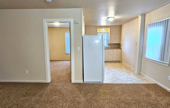 1 bed, 1 bath, 584 sqft, $995, Unit 4