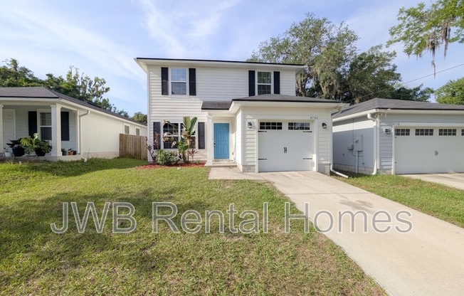 8742 COCOA AVE