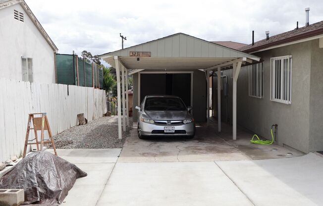 Single 2 bedrooms 2 baths house in San Diego CA.