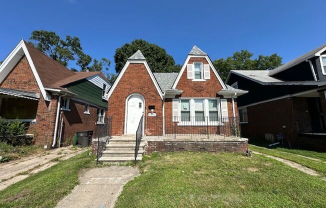 4 Bedroom 2 Bath Brick Tudor For Lease