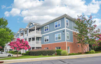 Luxury Apartment Homes in Apex, NC