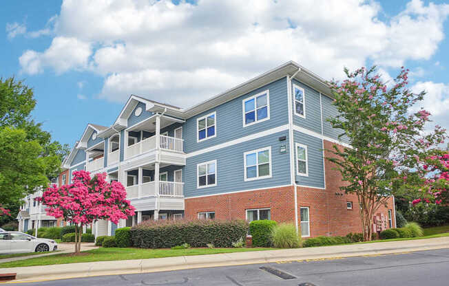 Luxury Apartment Homes in Apex, NC