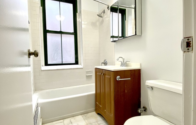 Studio, 1 bath, $2,375, Unit 5A