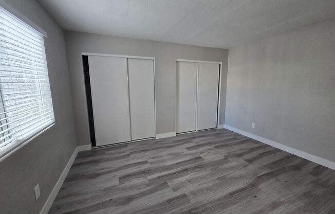 2 beds, 2 baths, 875 sqft, $1,455.5, Unit 21