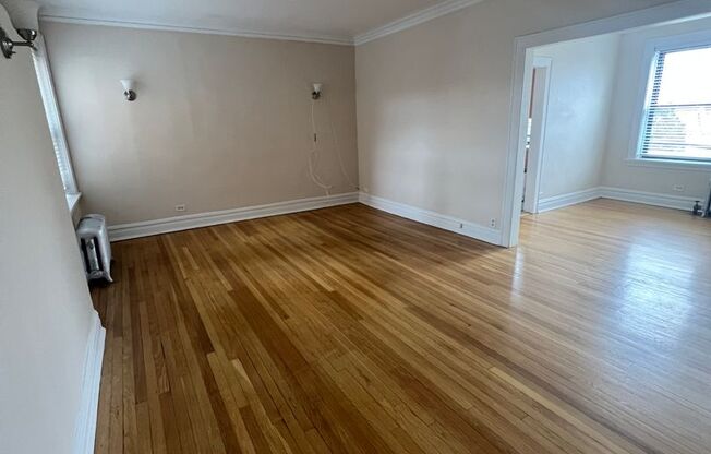 1 bed, 1 bath, 790 sqft, $1,745, Unit 609-2H
