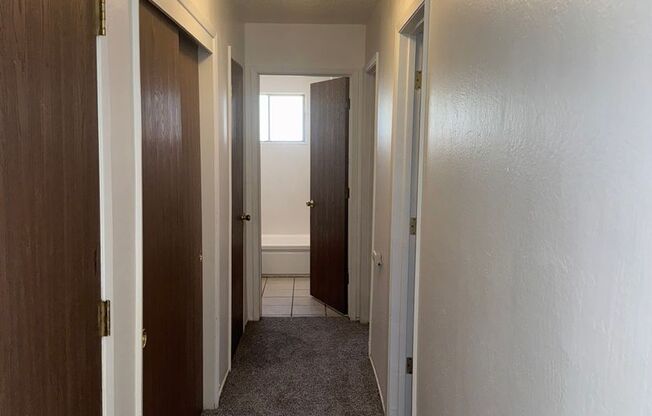 2 beds, 1 bath, 900 sqft, $1,775