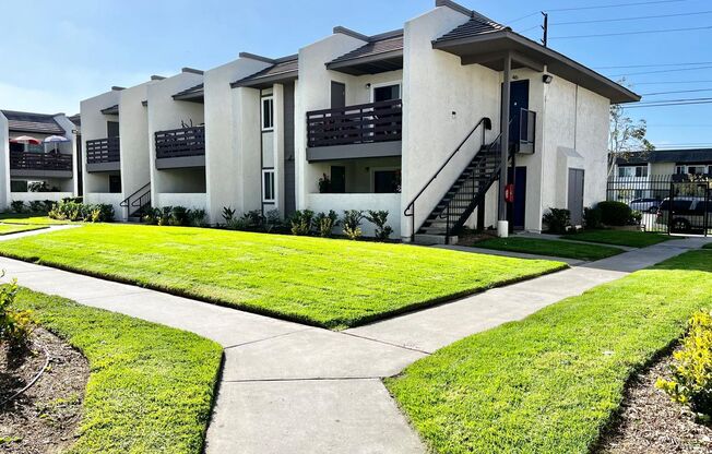 Bolsa Gardens Apartment Homes