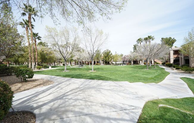 3 beds, 2 baths, $1,740, Unit Parcel #: 138-28-513-111
