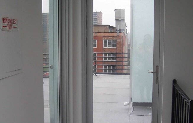 42 SCHOLES ST