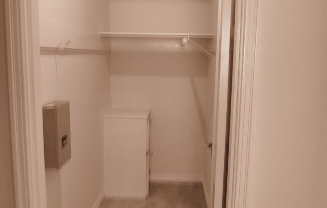 Studio, 1 bath, $1,395