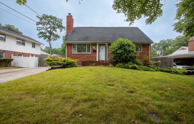 Beautiful 4 BR/3 BR Single-Family Home in Carrollton!