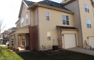 2 beds, 2.5 baths, $1,700