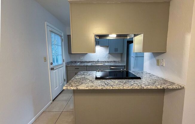 3BR/2BA House in Northwood - available NOW!