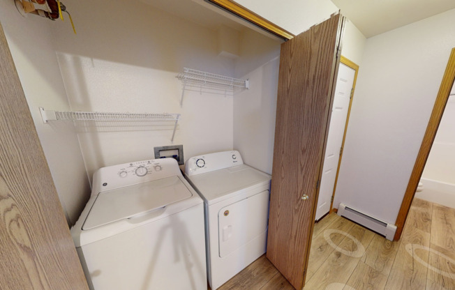 1 bed, 1 bath, 595 sqft, $975, Unit 1240-09