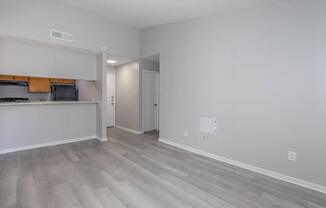 2 beds, 2 baths, 909 sqft, $1,159