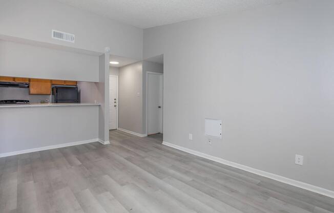 2 beds, 2 baths, 909 sqft, $1,119