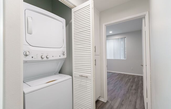 2 beds, 2 baths, 1,150 sqft, $3,398, Unit 112