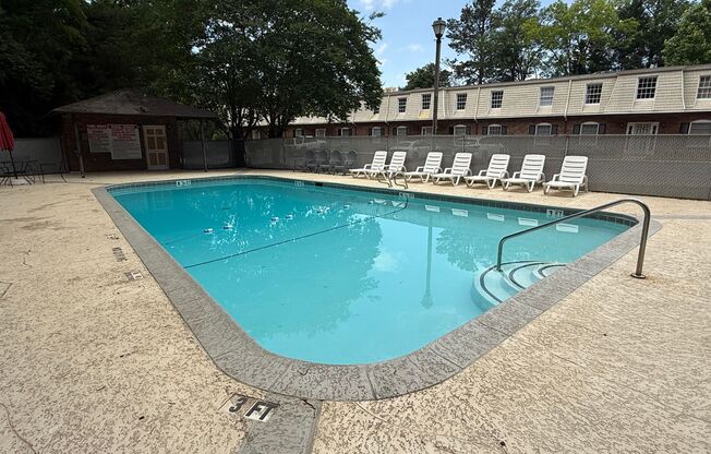 Royal Springs Apartments